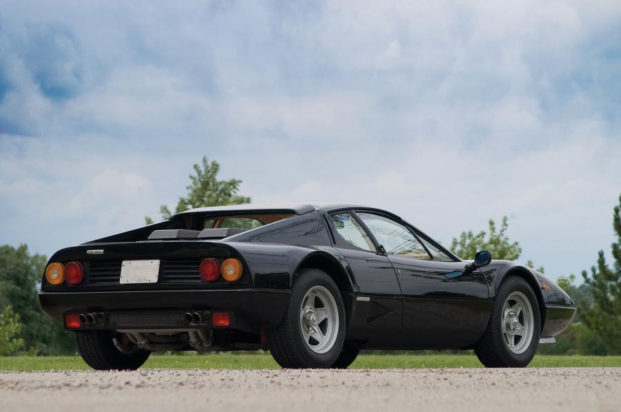  Ferrari 512 BBi 1984 года  (фото 9 из 45)